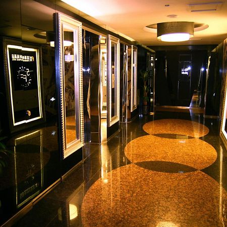 Fx Hotel Yansha Beijing Exterior photo